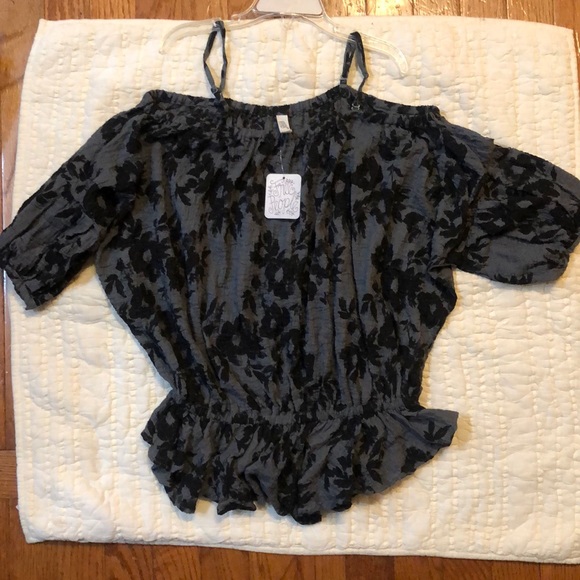 NWT Free People Off The Shoulder Top - Picture 3 of 7